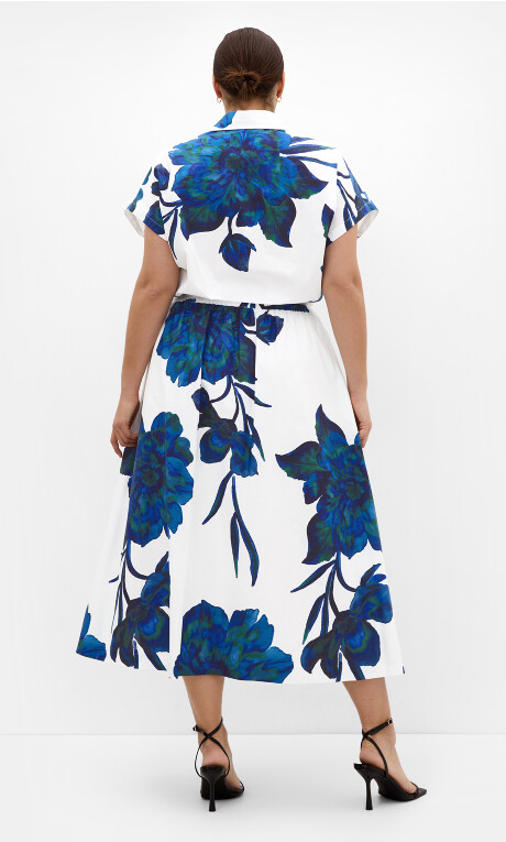 Plus Size Holiday Print Midi Skirt - white
