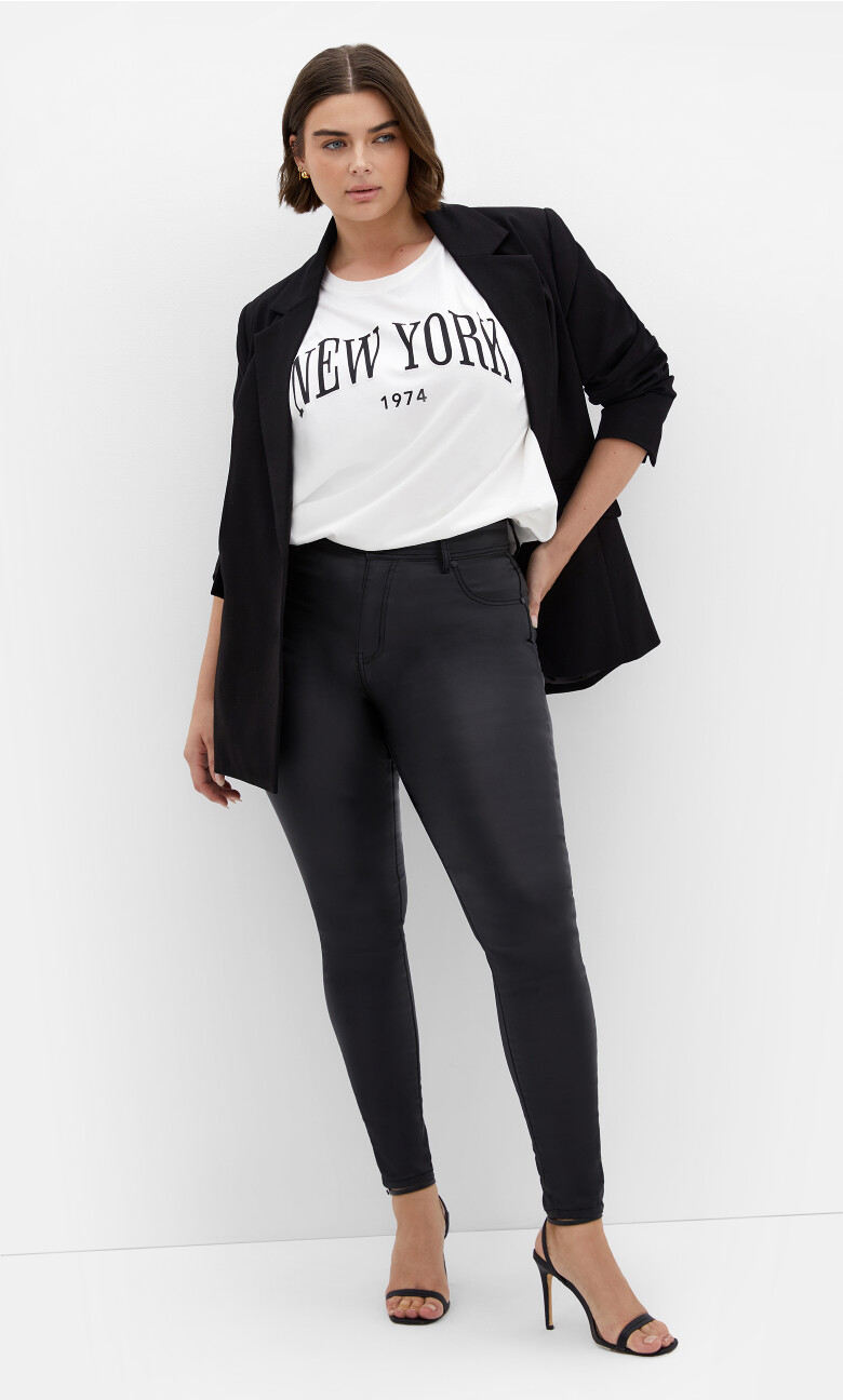 Plus Size Skylar Short Skinny Jean - black