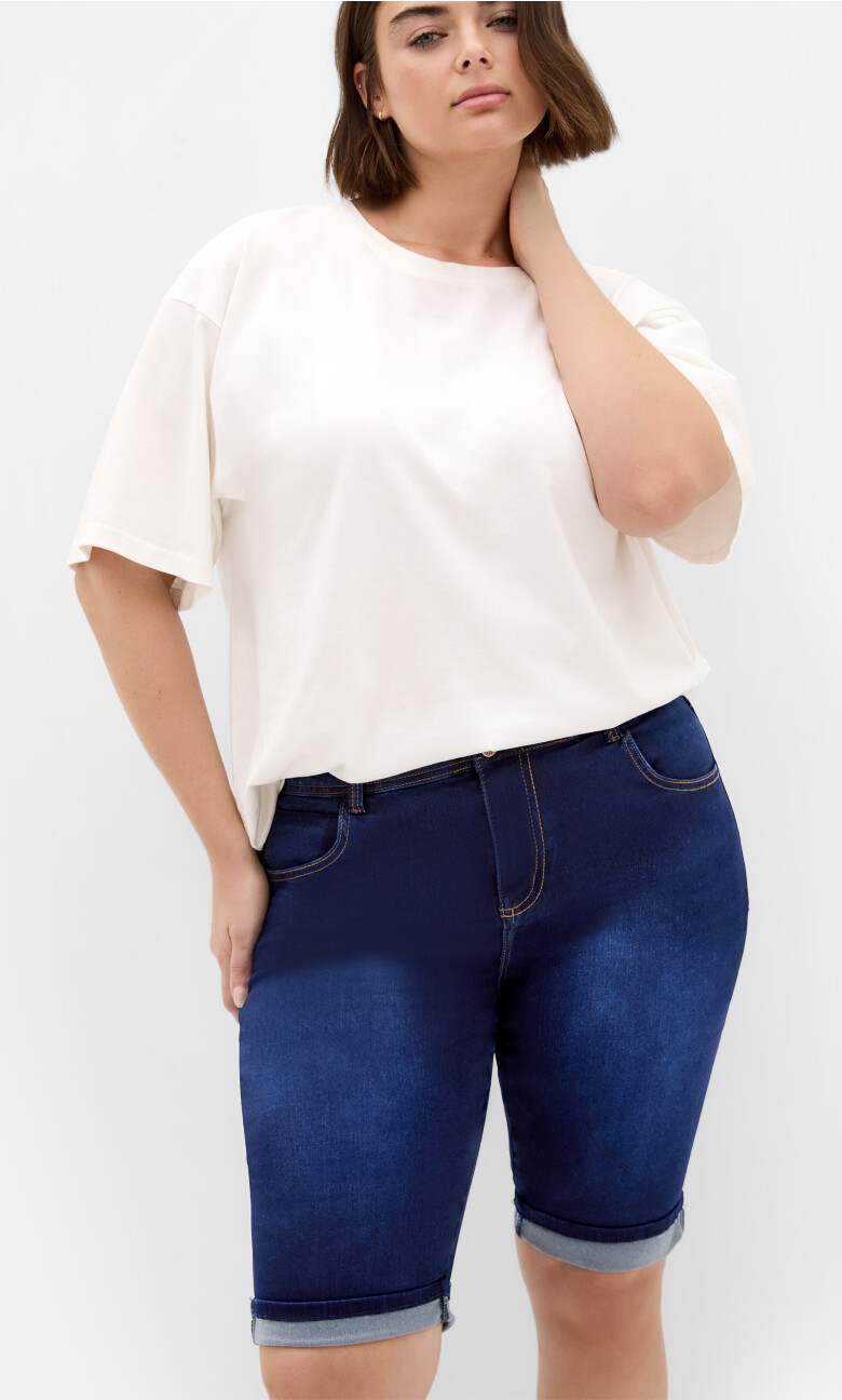 Plus Size Killer Pins Short - dark denim