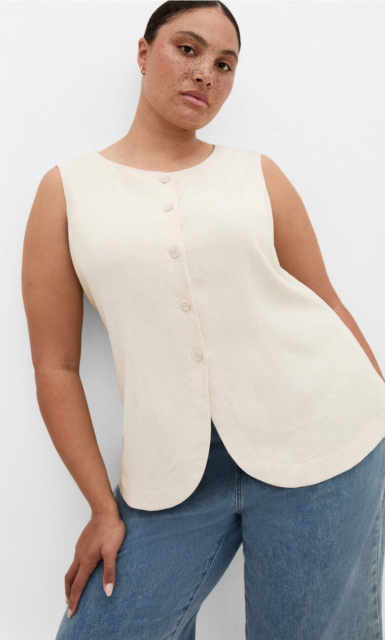 Plus Size Vivien Vest - cream