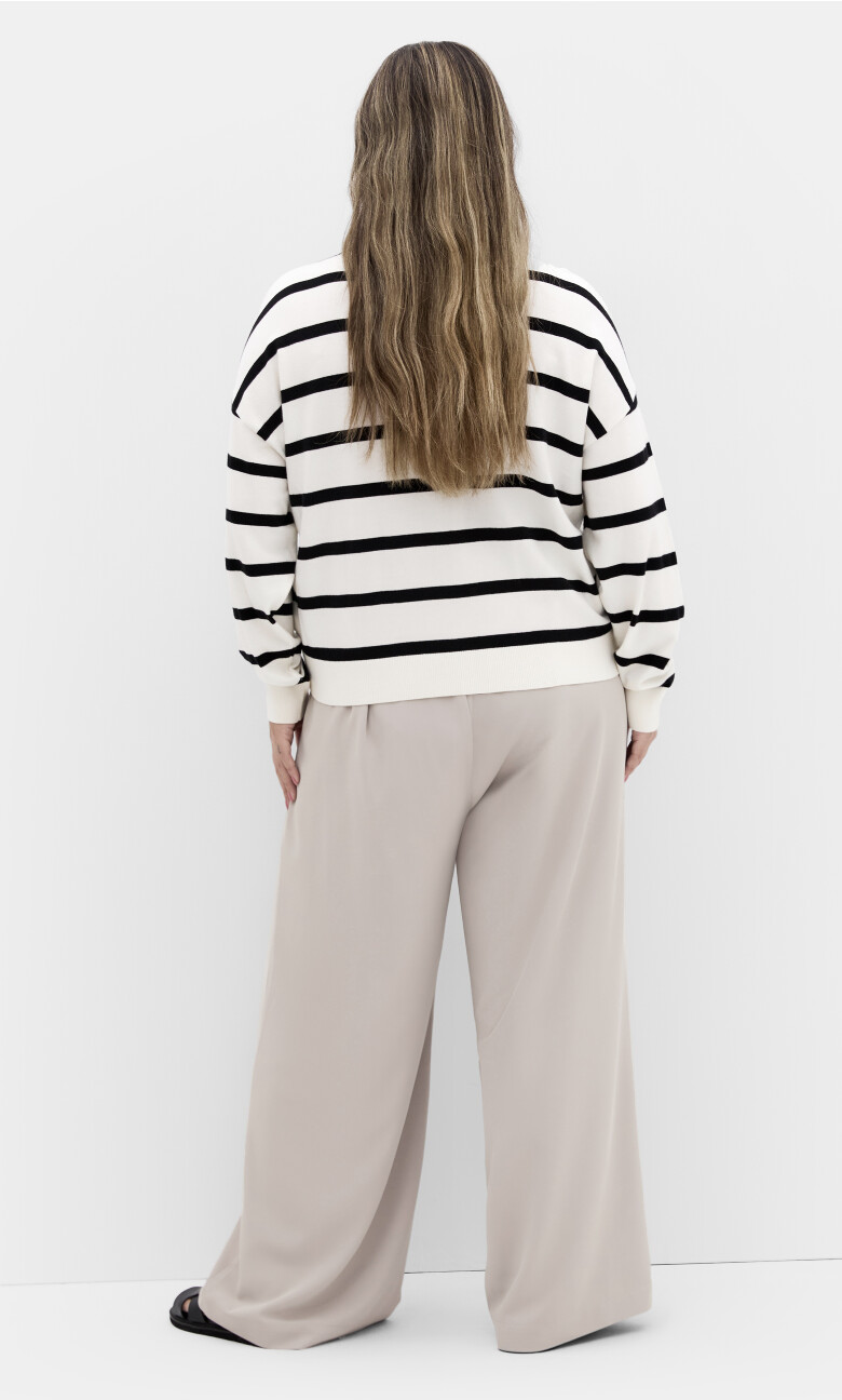 Kenia Stripe Jumper - ivory