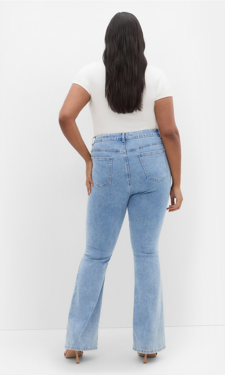 Asha Fit Carla Flare Leg Jean - light denim