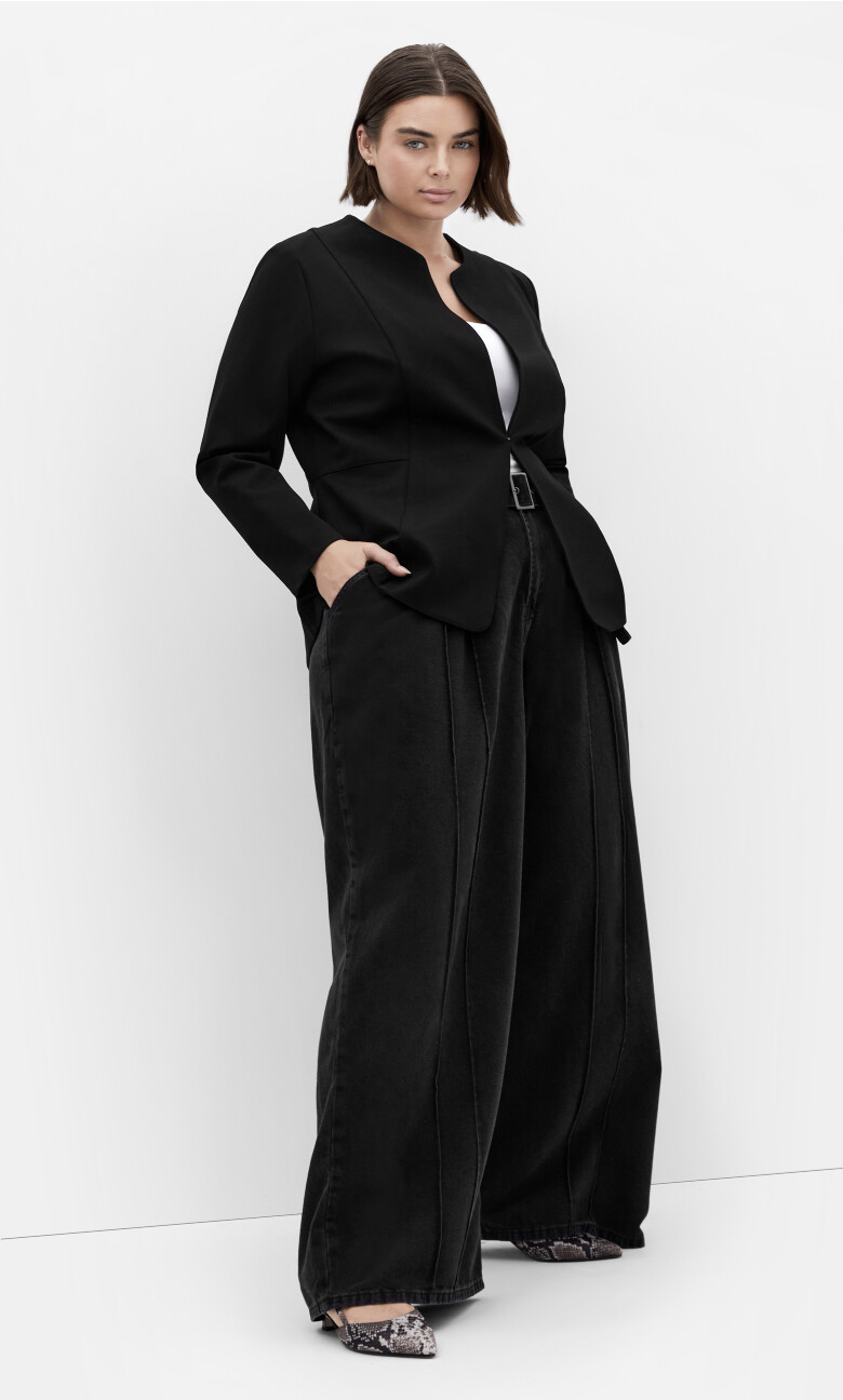 Plus Size Peyton Ponte Jacket - Black