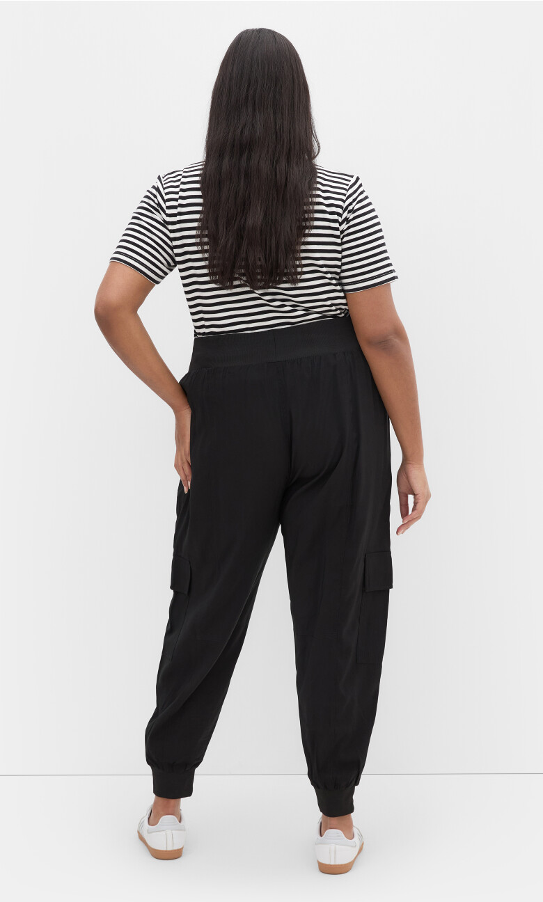 Kenia Pocket Pant - black