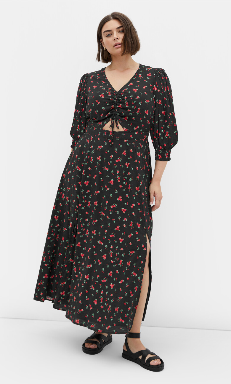 Plus Size Jolene Long Sleeve Rose Print Maxi Dress - black (UPDATED)