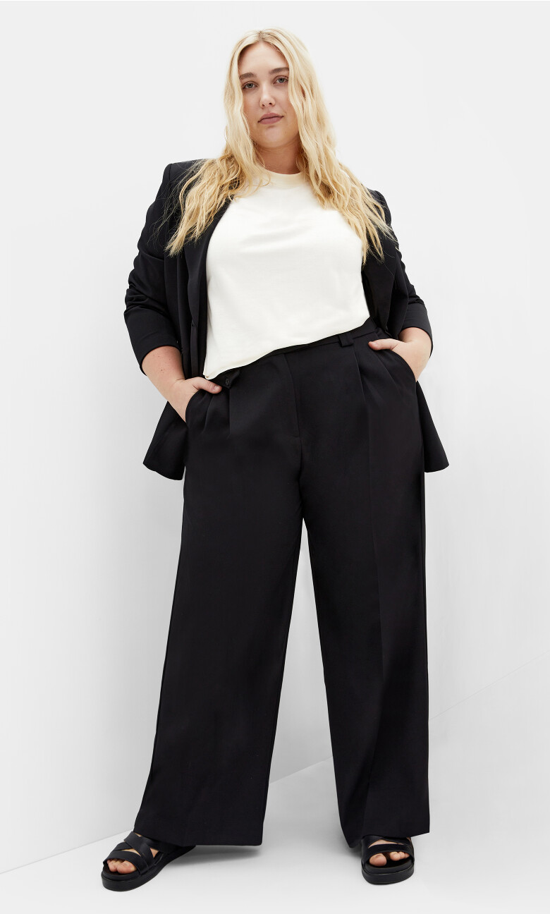 Plus Size Jazmin Crepe Pant - black