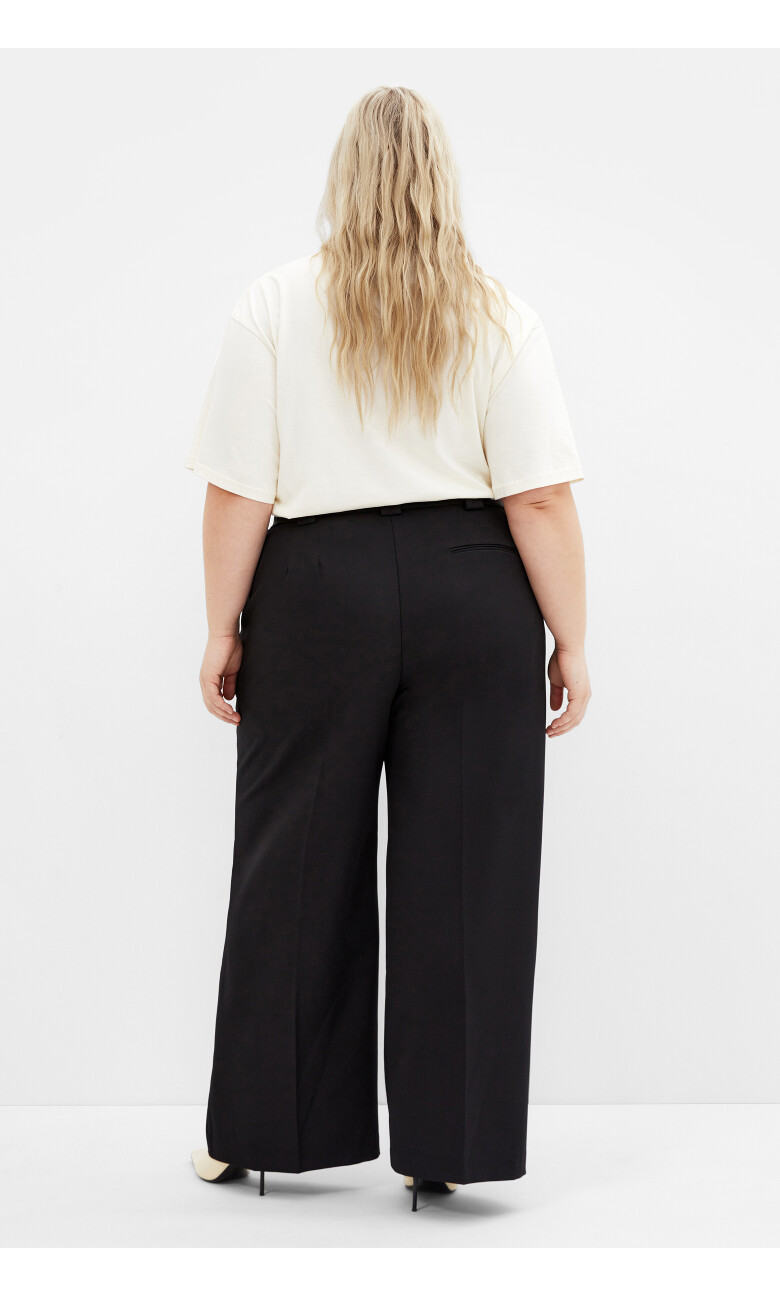Jazmin Crepe Pant - black