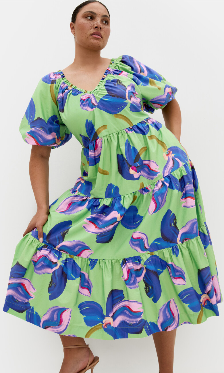 Plus Size Fantasy Print Puff Sleeve Midi Dress - matcha
