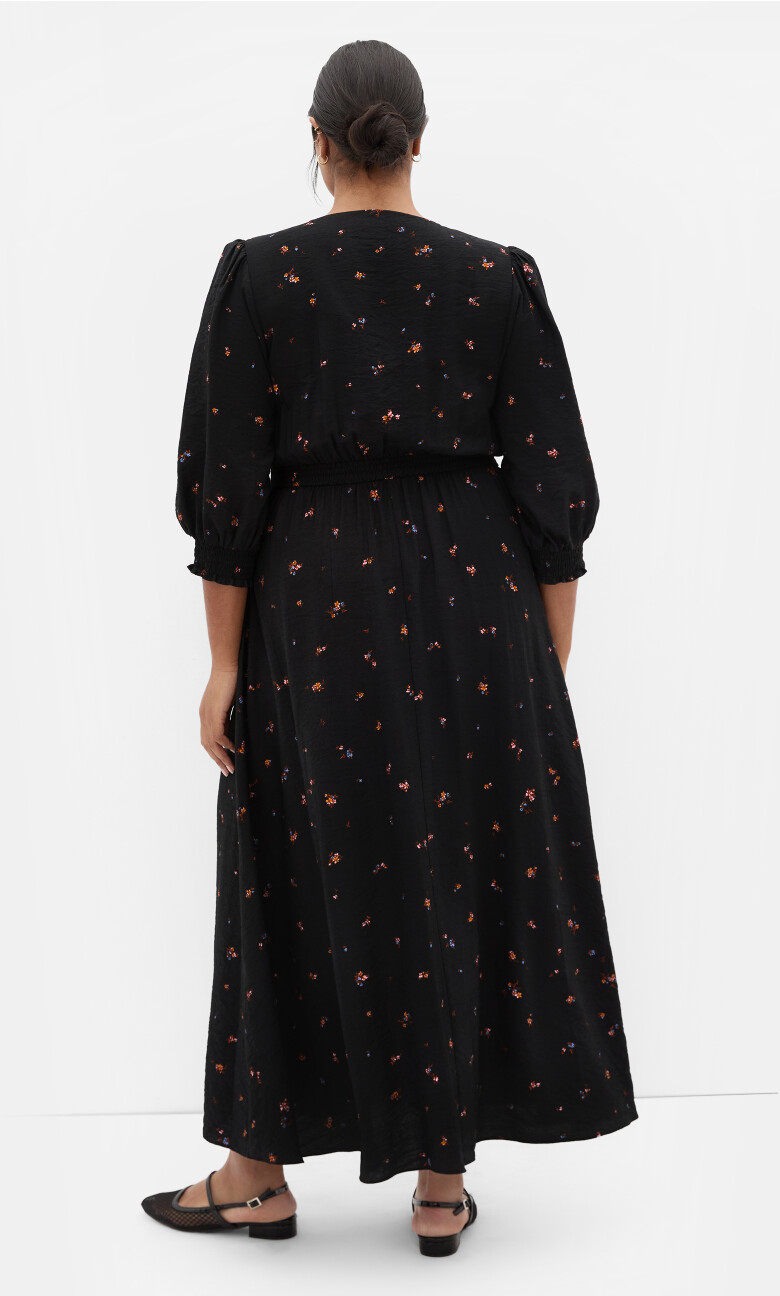 Jolene Ditsy Maxi Dress - black