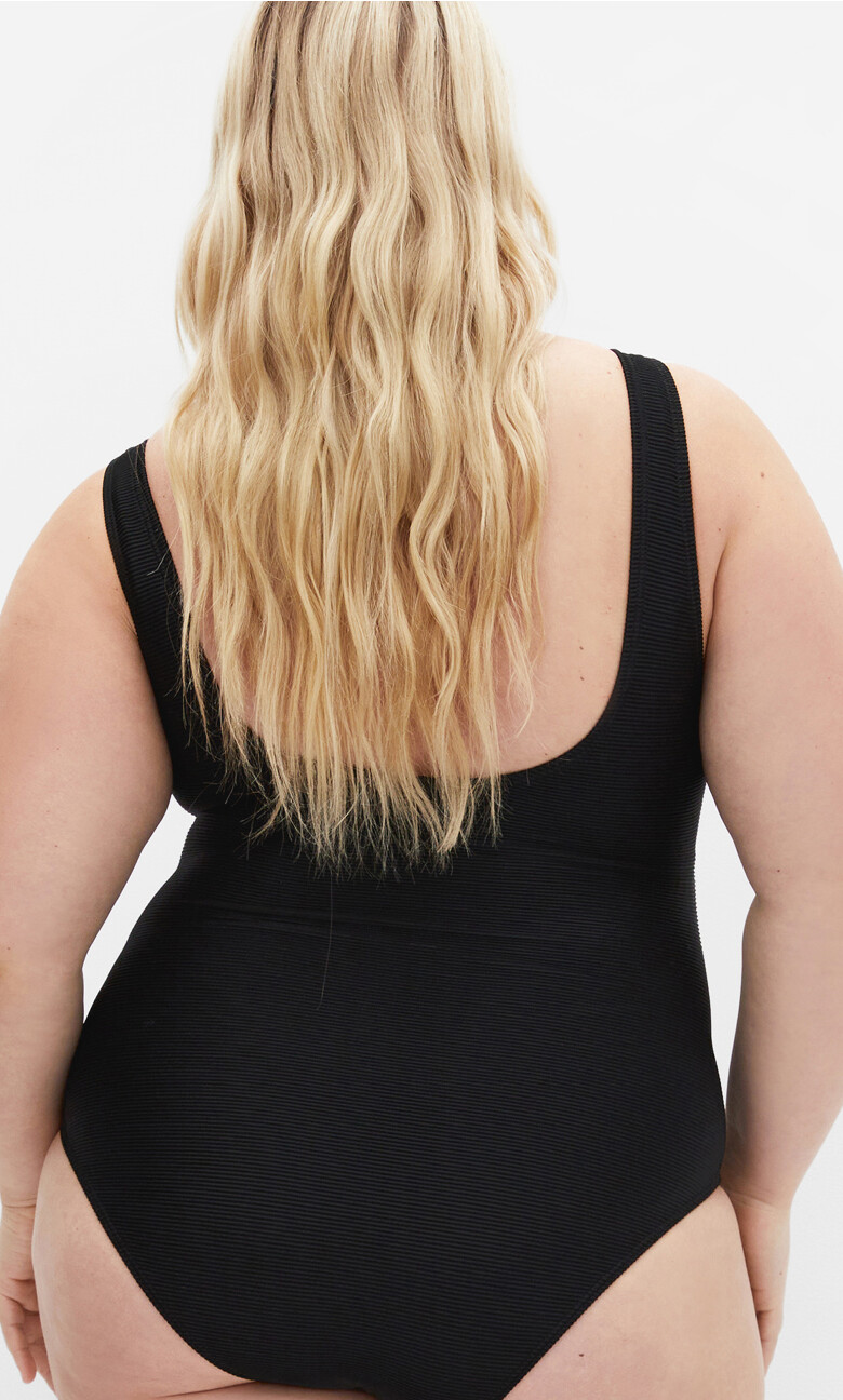 Valencia Underwire 1 Piece - black