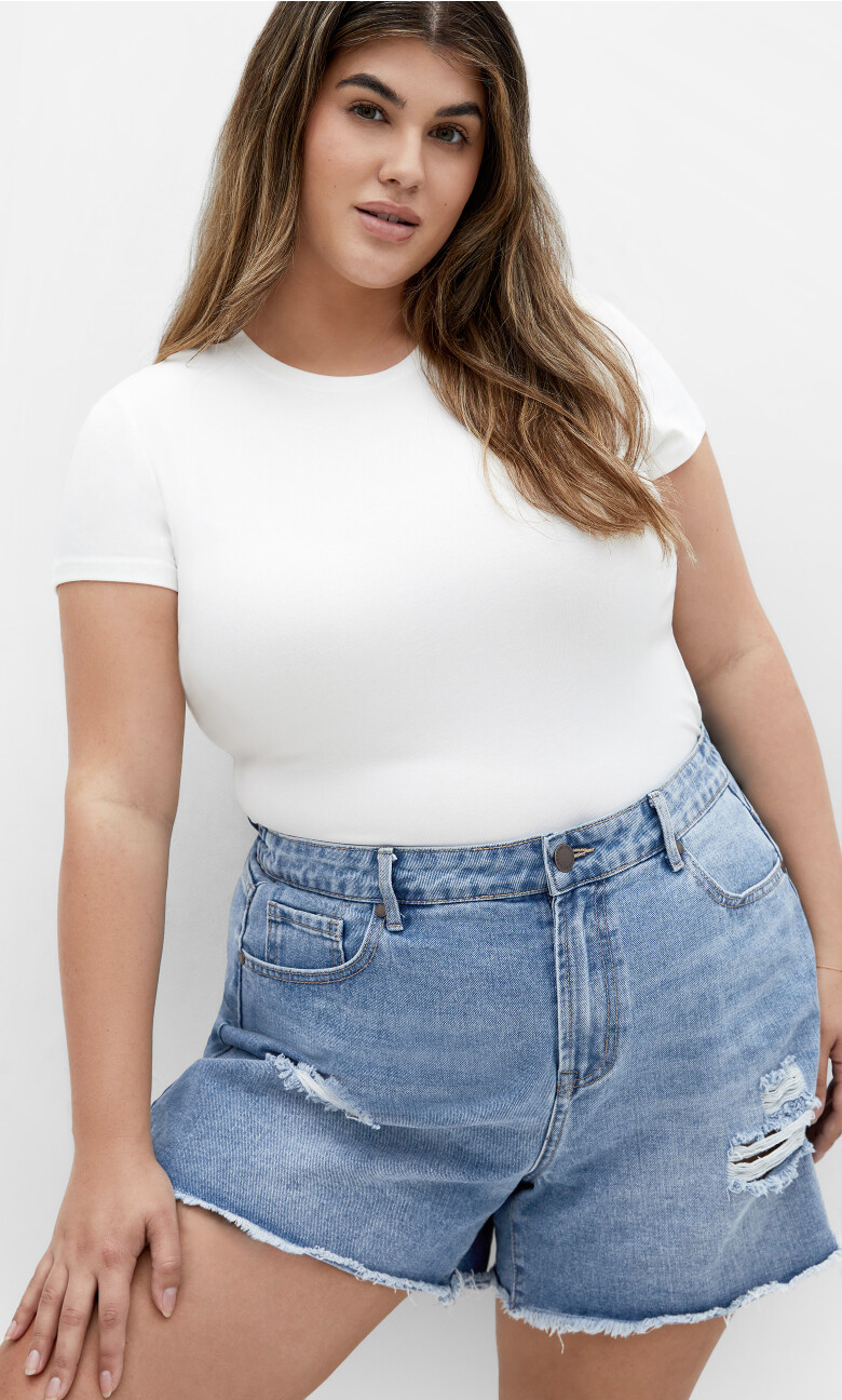 Hannah Rip Short - mid wash