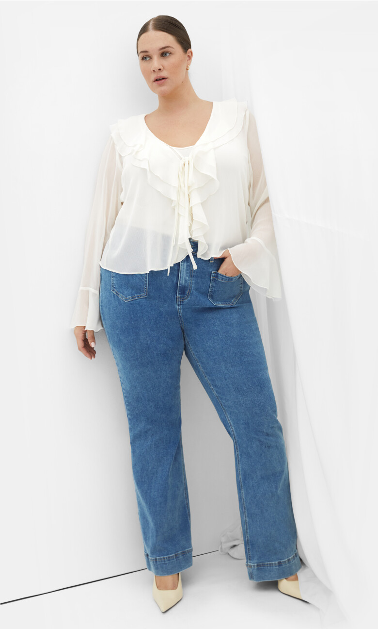 Plus Size Harley Lara Jean - Light Wash