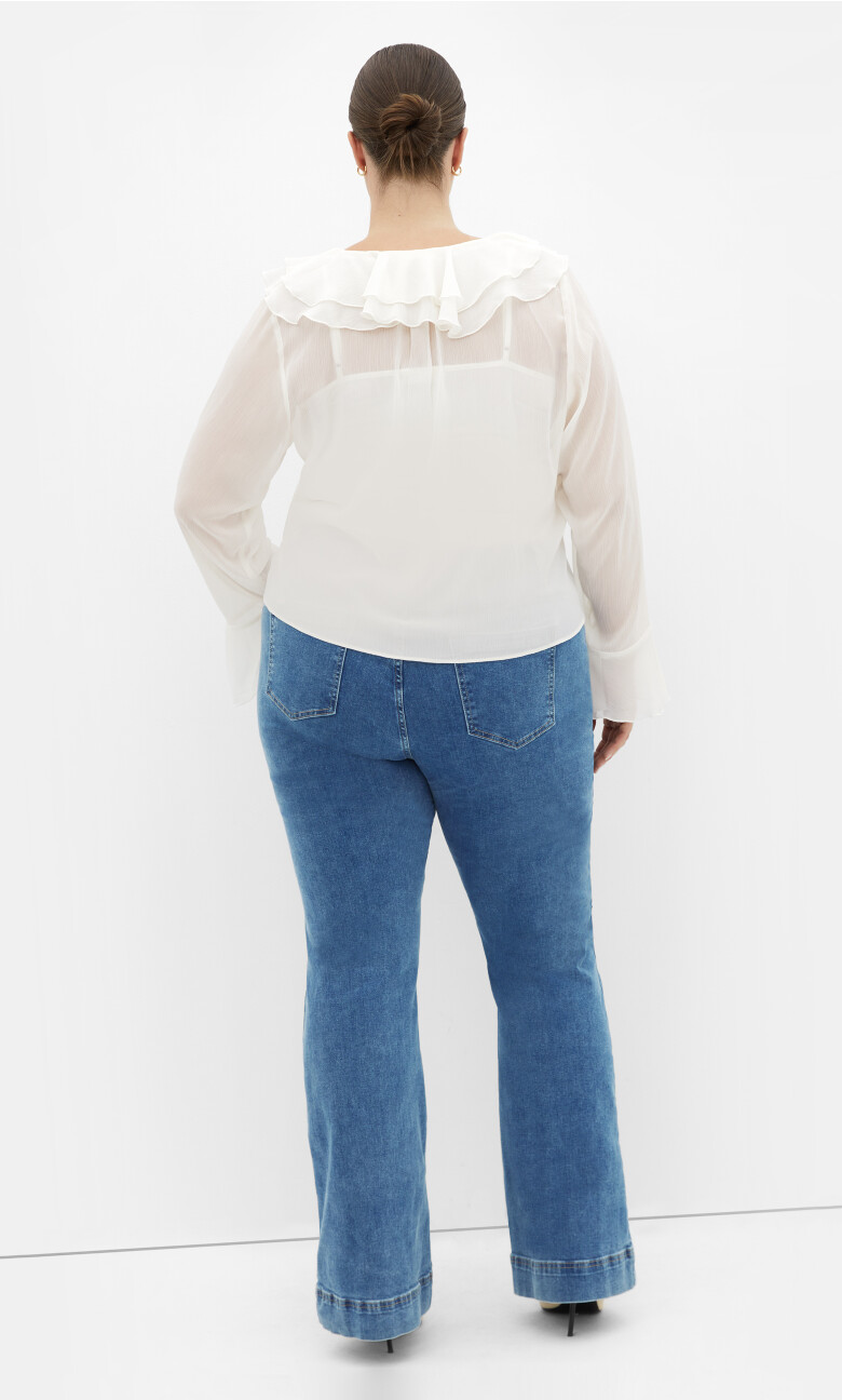 Harley Fit Lara Bootleg Jean - light wash