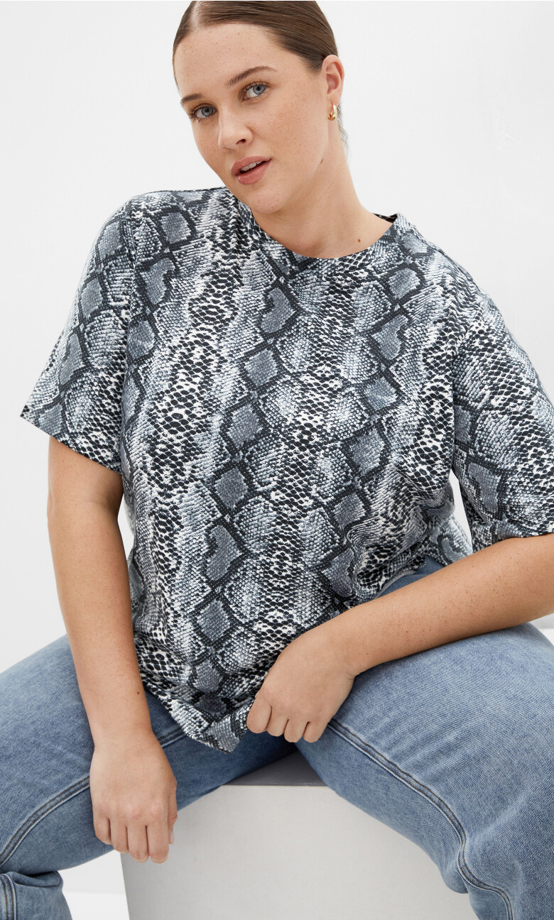 Plus Size Cassie Tee - Snake Print