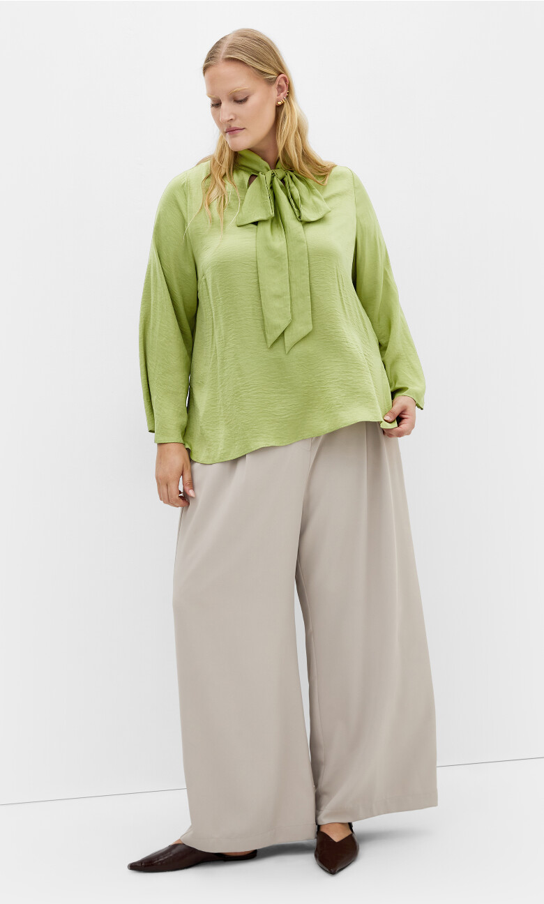 Mahalia Neck Tie Top - matcha
