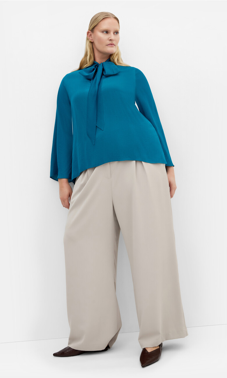 Mahalia Neck Tie Top - poseidon