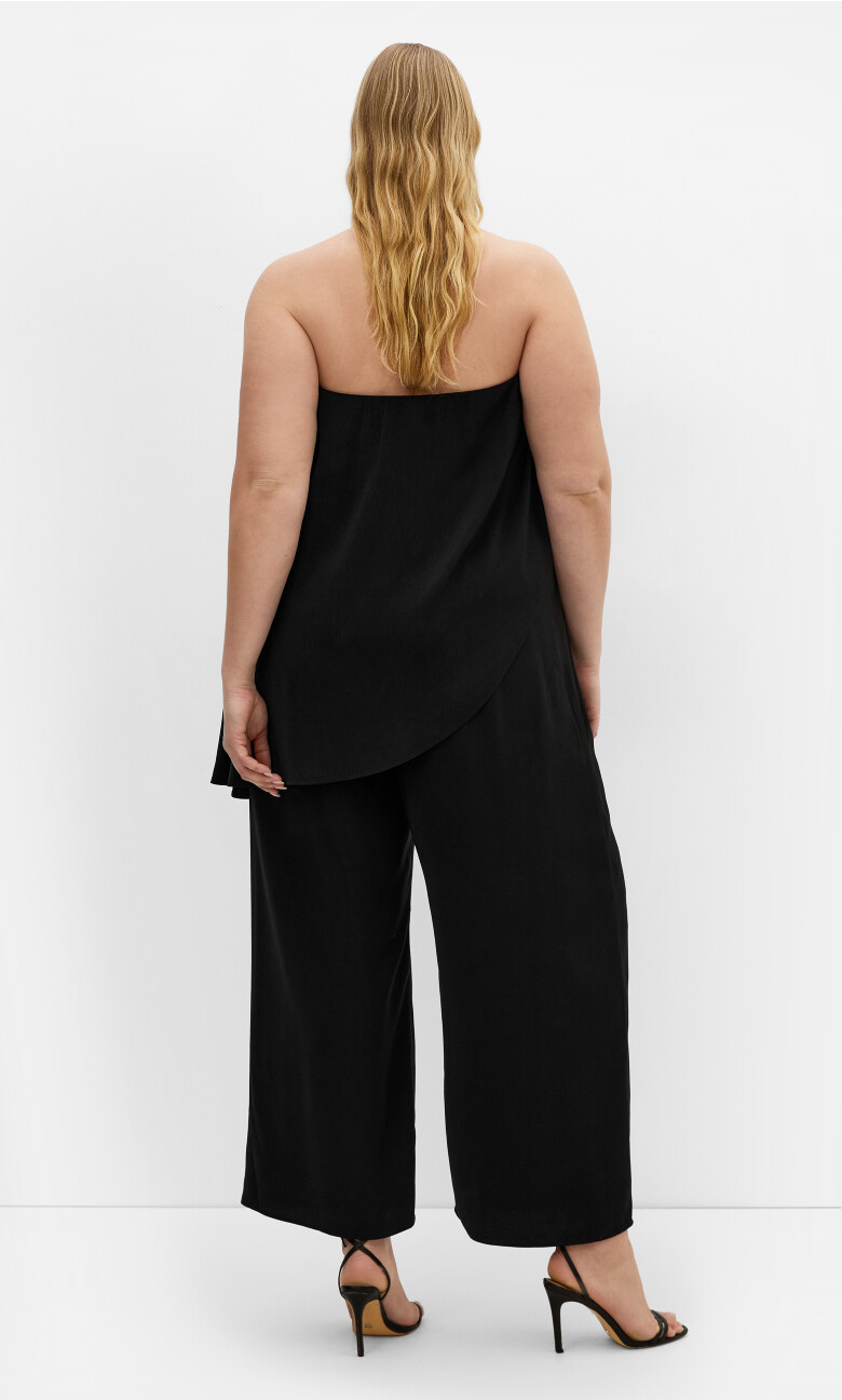 Skylar Strapless Jumpsuit - black