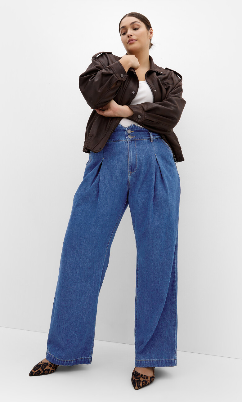 Harley Fit Corset Waist Jean - mid wash