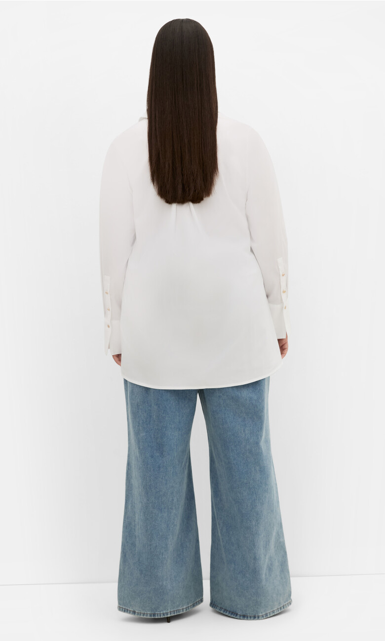 Elevated Longline Shirt - white