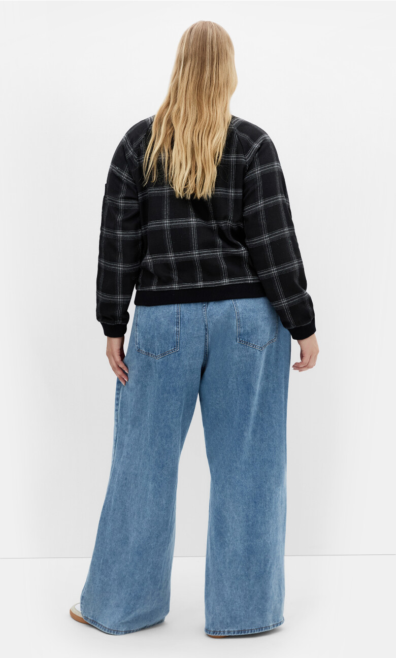 Bomber Plaid Jacket - black