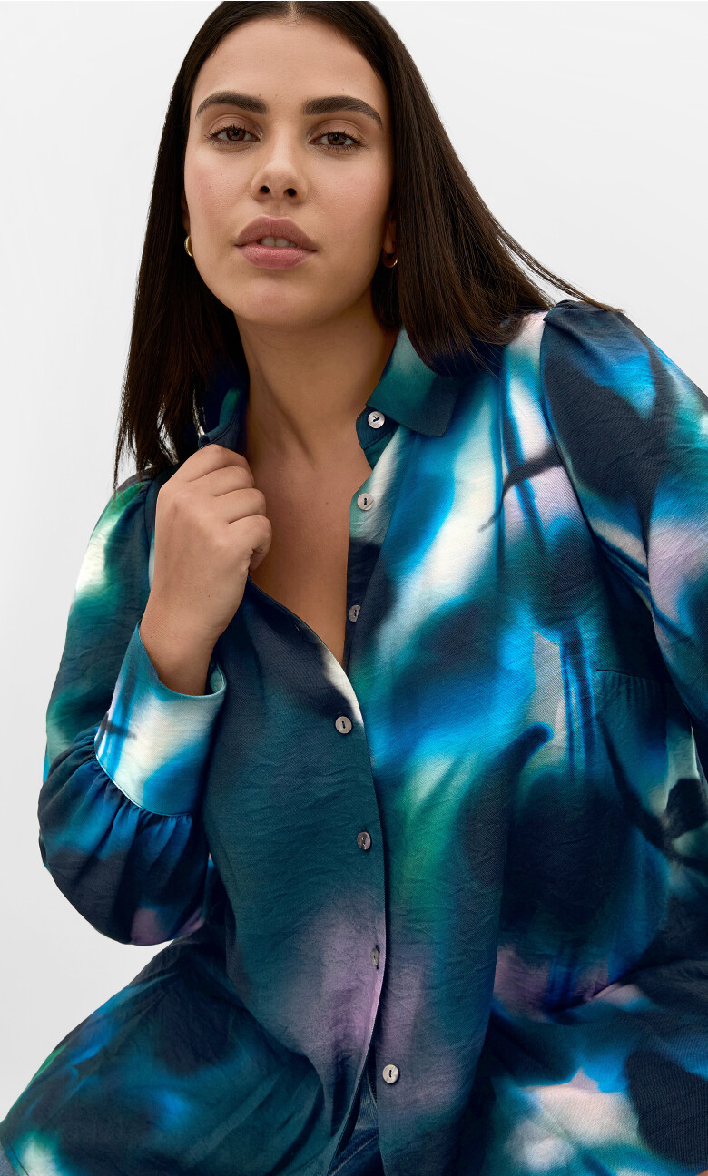 Haze Bloom Shirt - deep ocean