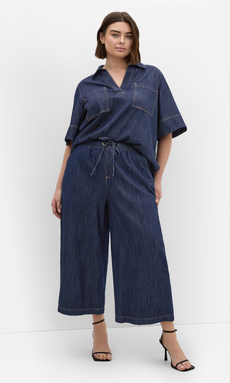 Plus Size Tia Crop Denim Pant - Dark Wash