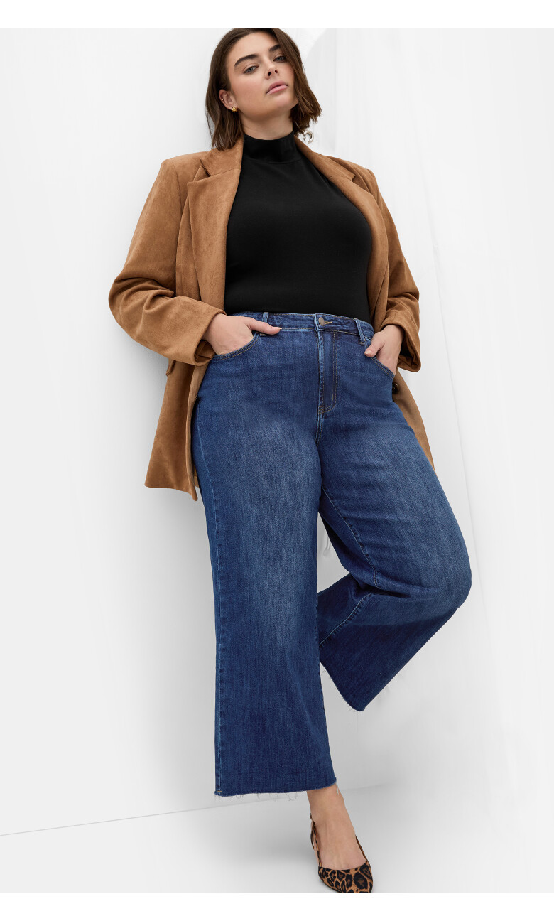 Plus Size Jean H Jayla - Mid Wash