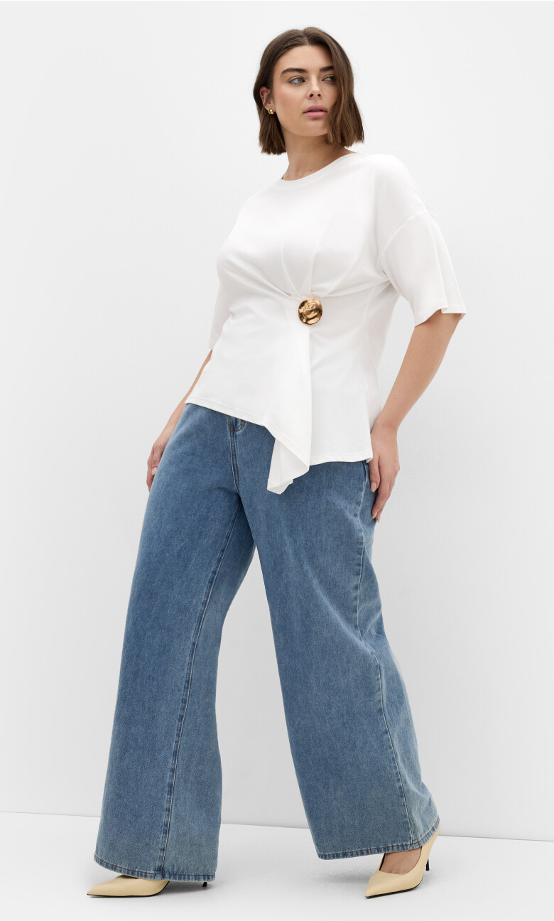 Plus Size Fashion Tee - Ivory