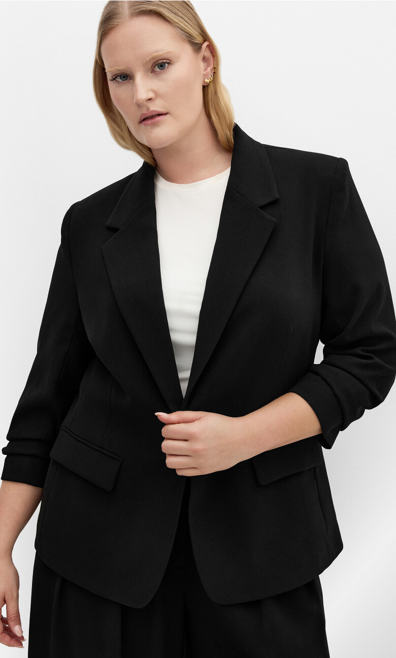 Plus Size Abbie Blazer - Black