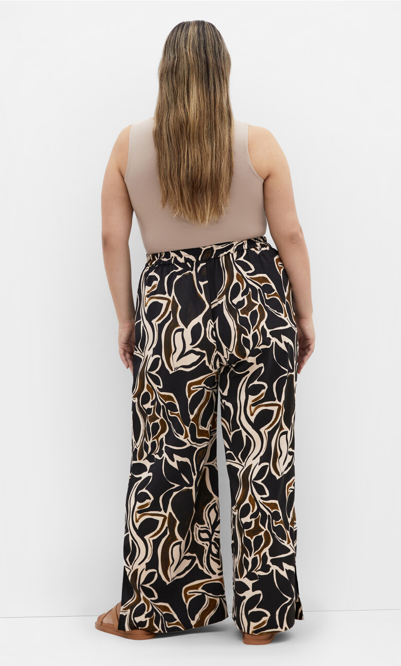 Winter Foliage Wide Leg Pant - black
