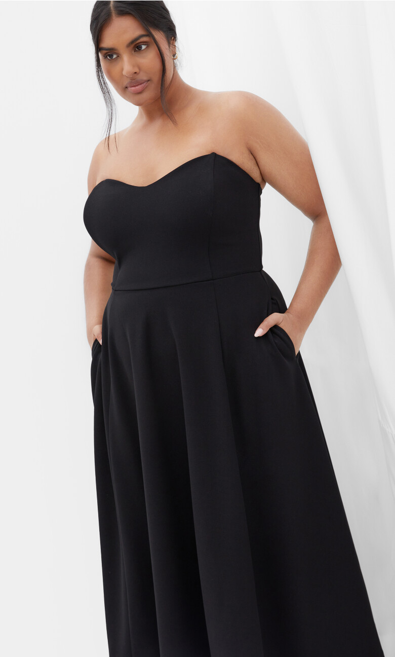 Plus Size Dress Sweet Flare - Black