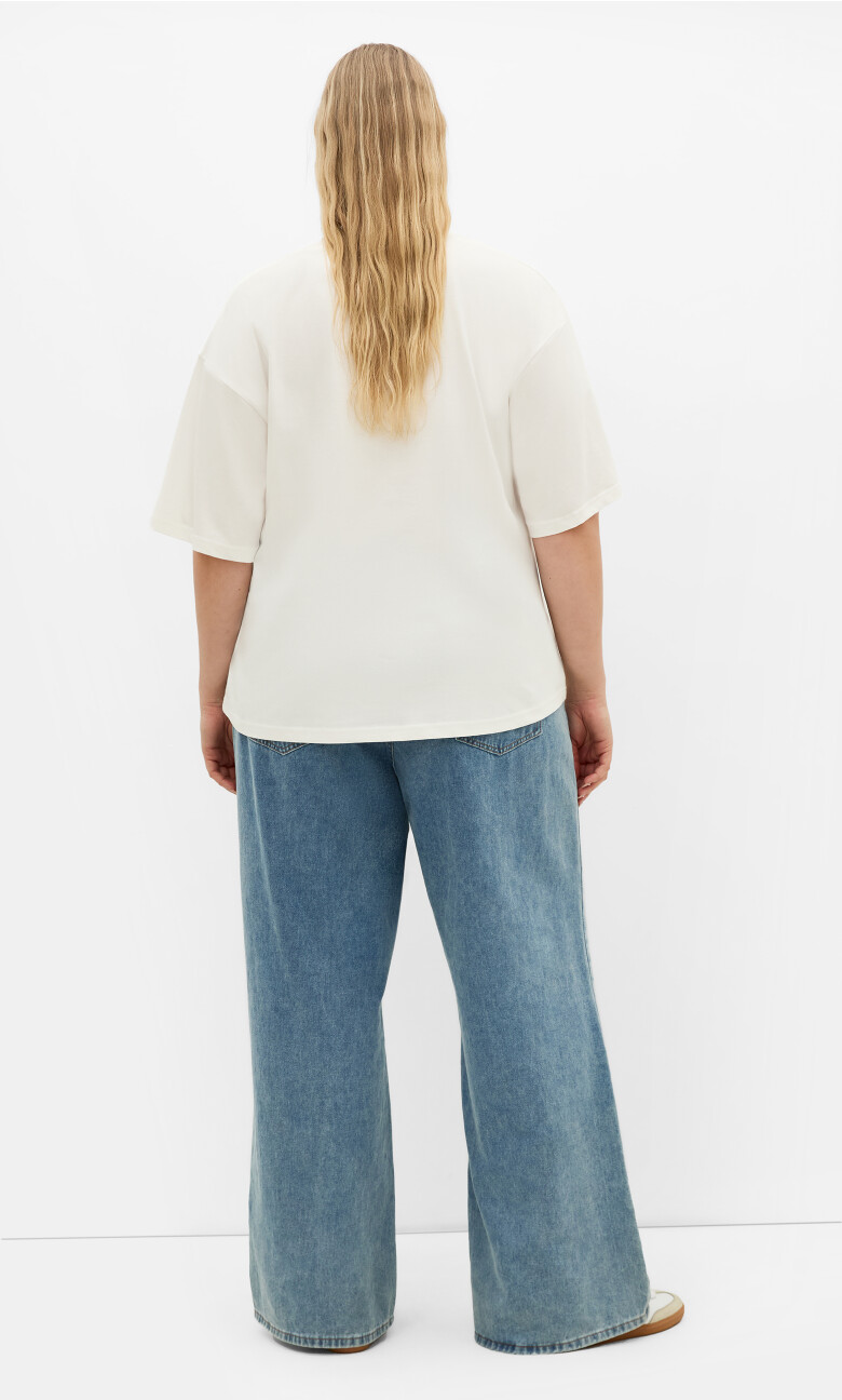 Oversized Eagle Tee - white