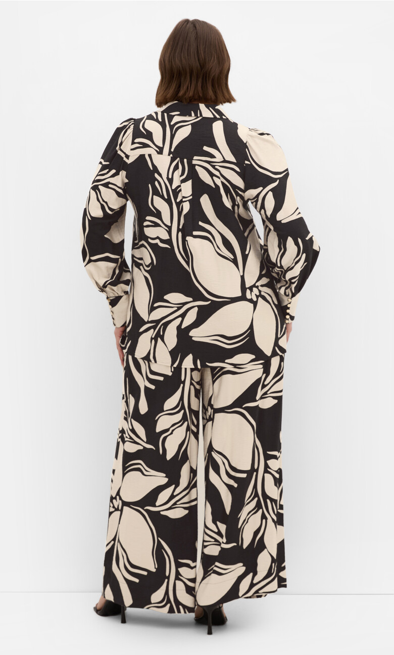 Bella Long Sleeve Print Shirt - black