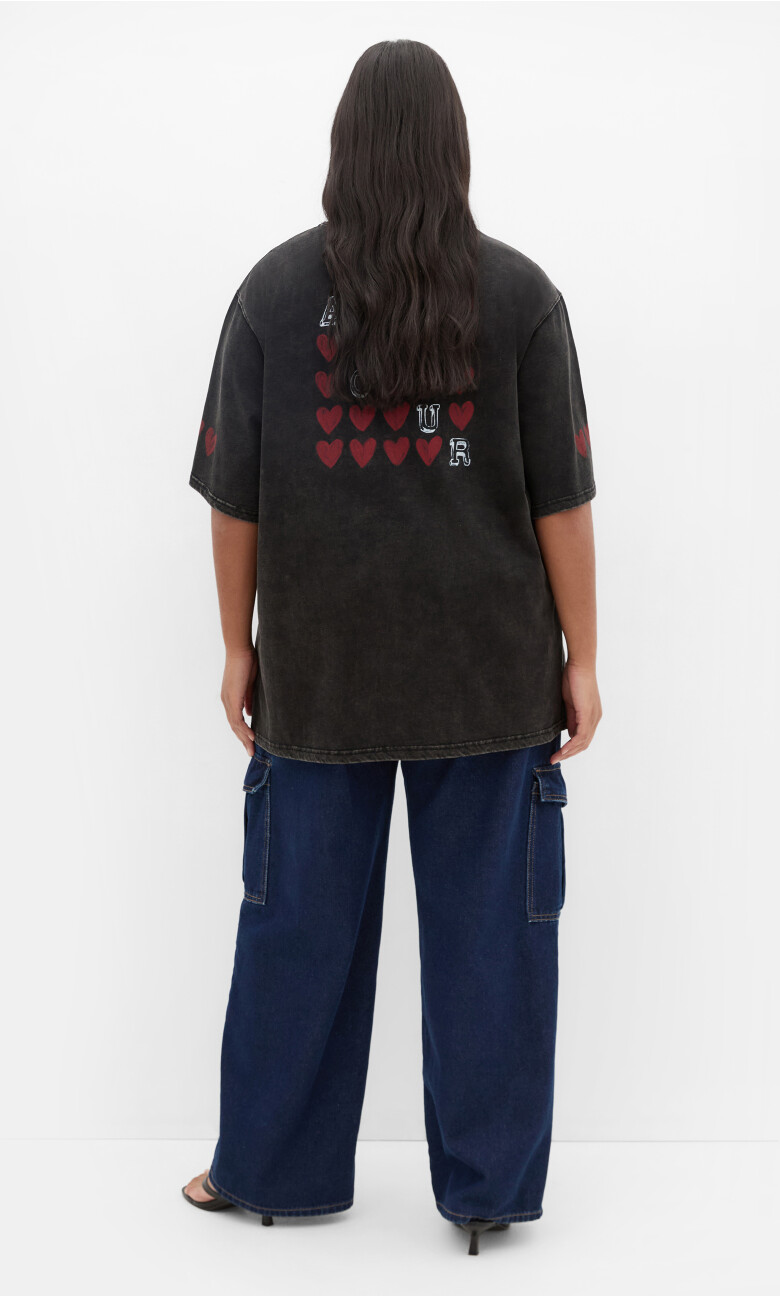 Heart Dice Oversized Tee - black wash
