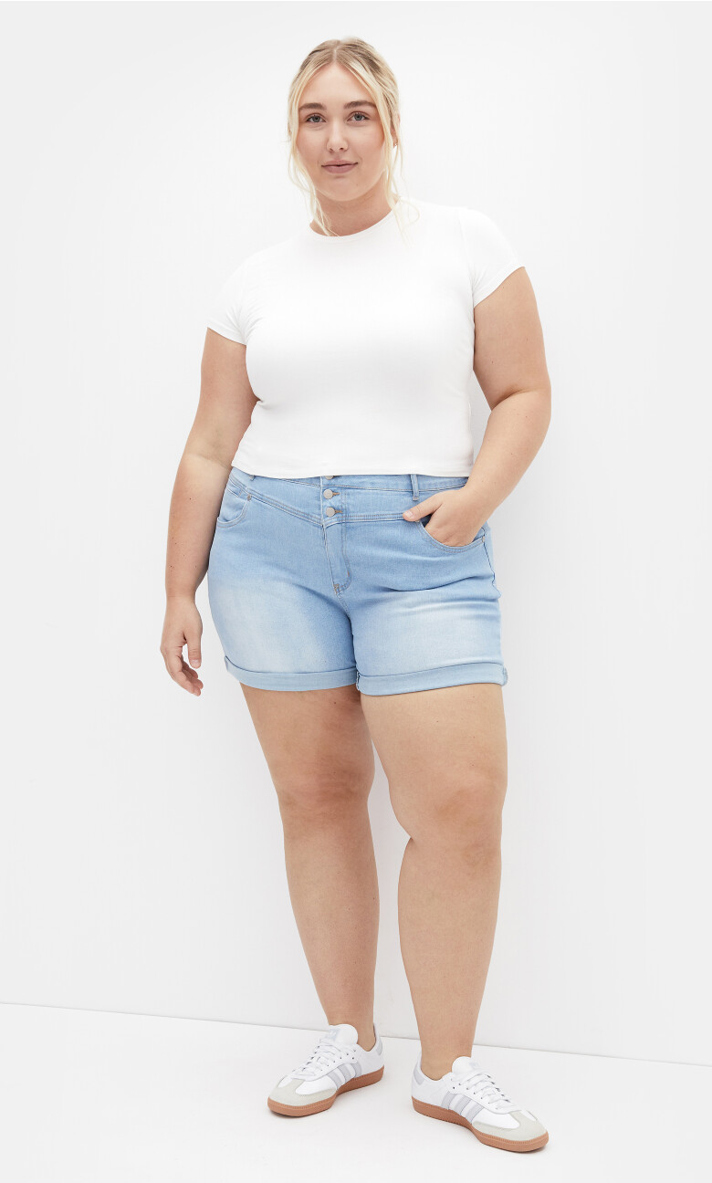 Clean Hi Waist Denim Short - light wash